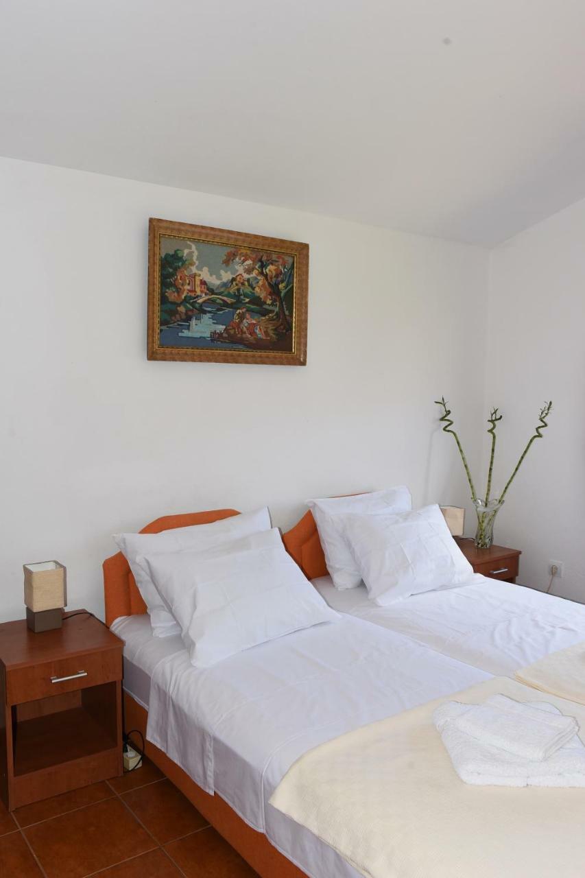 Apartments Krivokapic Prcanj With Bay View Kotor Exterior foto