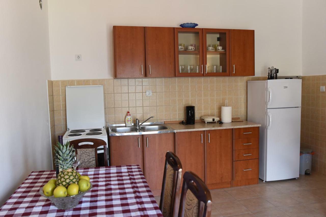 Apartments Krivokapic Prcanj With Bay View Kotor Exterior foto